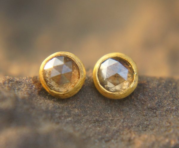 Blue diamond studs//24k gold diamond studs//Blue diamond Earrings//24k stud earrings//gold studs for man//diamond gold studs//diamond stud