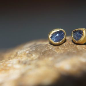 solid 24k gold -Rough blue sapphire  Earrings-stud earrings-22k gold earrings-  rough blue  sapphire earrings- raw sapphire earrings studs