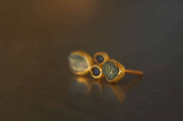 solid 24k gold- raw gem Studs -raw gem stone- Earrings-stud earrings-24k gold earrings-raw gem earrings rough sapphire earrings-