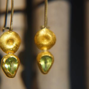 sale solid gold drop earrings//blue topaz Earrings//Gold Dangle & Drop Earrings//blue earrings//24k gold earrings// 24ct earrings with stone
