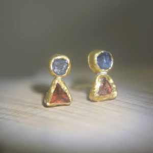 solid 24k gold- sapphire & garnet Studs -raw gem stone- Earrings-stud earrings-24k gold earrings-raw sapphire earrings rough stone earrings-