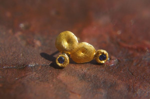 24k gold//sapphire Studs //gold Diamond Earrings//gold stud earrings//24k gold earrings//diamond earring//tiny gold diamond studs//yoavgefen