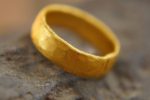 22k wedding band//22k yellow gold//artisan hammered handmade//fine gold ring// mans gold ring//unisex solid gold//22k gold wedding band ring