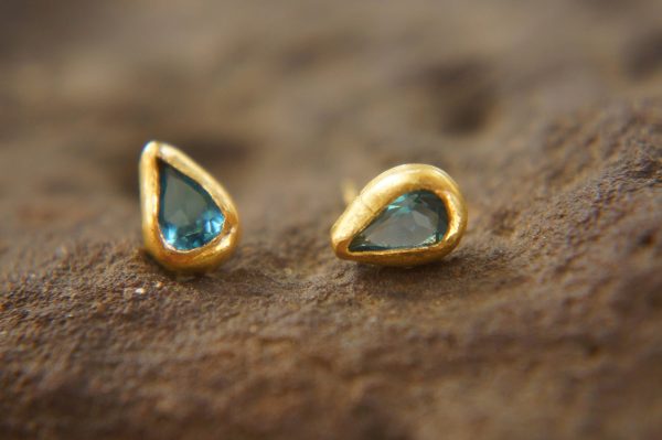 solid gold drop earrings-blue topaz Earrings-Gold Studs-stud earrings-22k earrings-solid gold earrings- 22k stud with stone- topaz earrings