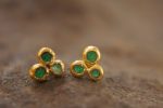 22k solid gold//green emerald Studs//22k gold Earrings//green emerald//gold stud earrings//22k gold earrings//raw emerald solid gold earring
