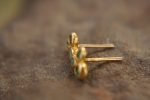 22k solid gold//green emerald Studs//22k gold Earrings//green emerald//gold stud earrings//22k gold earrings//raw emerald solid gold earring