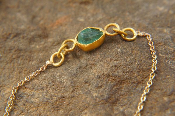 gold charm bracelet//14k gold bracelet//24k gold bracelet//charm bracelet with gem stone//diamond gold bracelet//rough stone charm//24k gold