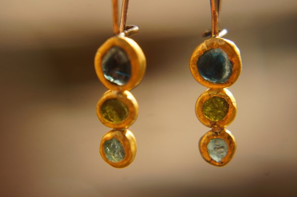solid gold dangle earrings//blue green gem Earrings//24k Gold Dangle & Drop Earrings//spring color earrings//24k gold earrings//24k gold
