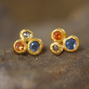 24k solid gold//orange sapphire & diamonds//diamond sapphire Earrings//stud earrings//gold earrings//sapphire earrings //24k gold earring