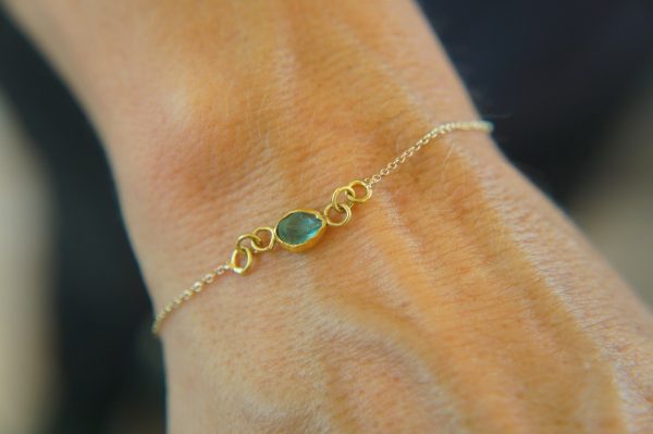 gold charm bracelet//14k gold bracelet//24k gold bracelet//charm bracelet with gem stone//diamond gold bracelet//rough stone charm//24k gold