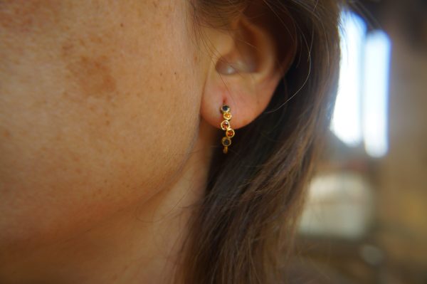 24k solid gold//orange sapphire hoop earrings//orange sapphire hoops//24k hoop earrings//gold earrings//sapphire hoops //24k gold studs