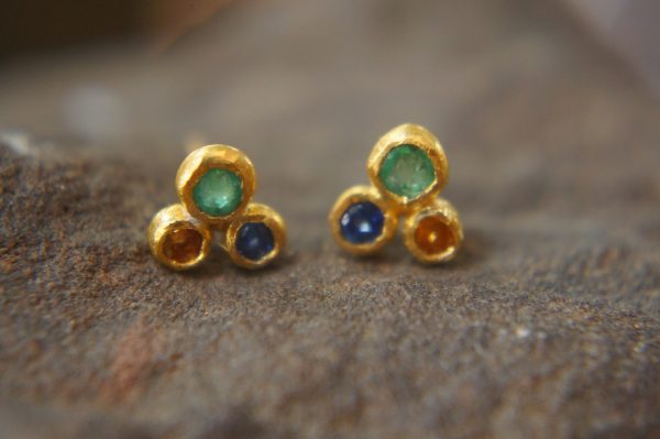 24k solid gold//orange sapphire & emerald//diamond sapphire Earrings//stud earrings//gold earrings//sapphire earrings //24k gold studs