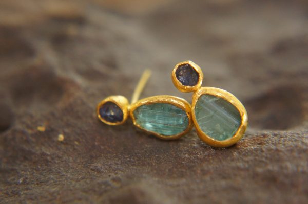 solid 24k gold- raw gem Studs -raw gem stone- Earrings-stud earrings-24k gold earrings-raw gem earrings rough sapphire earrings-