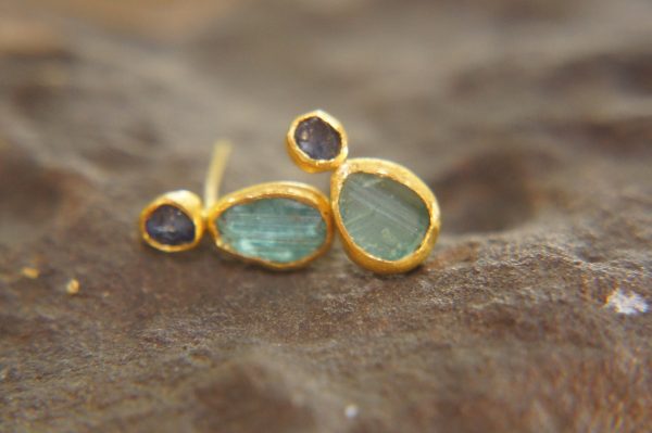 solid 24k gold- raw gem Studs -raw gem stone- Earrings-stud earrings-24k gold earrings-raw gem earrings rough sapphire earrings-
