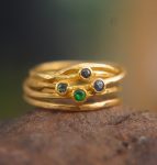 sapphire gold ring//artisan emerald ring//emerald sapphire ring//engagement unique ring//22k gold ring//sapphire gold ring//22k gold ring