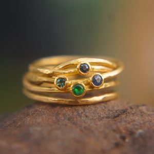 sapphire gold ring//artisan emerald ring//emerald sapphire ring//engagement unique ring//22k gold ring//sapphire gold ring//22k gold ring