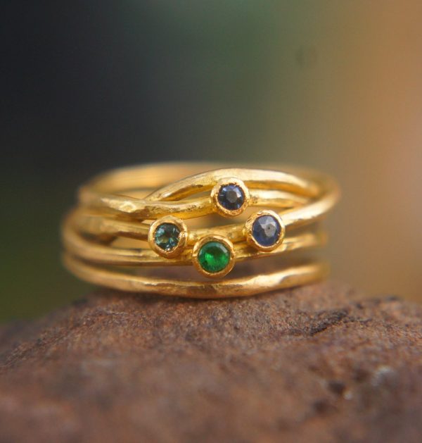 sapphire gold ring//artisan emerald ring//emerald sapphire ring//engagement unique ring//22k gold ring//sapphire gold ring//22k gold ring
