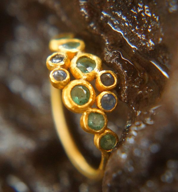 sapphire gold ring//artisan emerald ring//emerald sapphire ring//engagement earrings//24k gold ring//emerald gold ring//24k gold earring