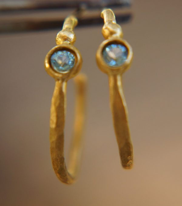24k gold hoop earring//blue topaz hoop earring//24k gold jewelry//handmade artisan hoop earring//artisan fine gold hoops//unique rustic hoop