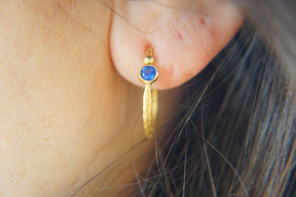 sapphire gold hoop earring//gold hoop earring//24k gold jewelry//handmade artisan hoop earring//artisan fine gold hoops//unique rustic hoop