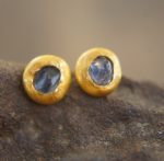 solid gold 22k- raw sapphire Studs -Rough blue sapphire Earrings-stud earrings-22k gold earrings- rough blue sapphire earrings-
