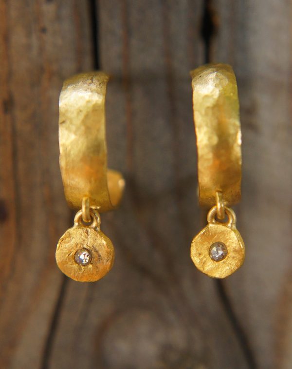 22k gold hoop earring//gold diamond hoops//22k gold jewelry//handmade gold hoop earrings,artisan fine gold unisex hoops//unique small hoop