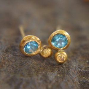 solid 24k gold//lilac appetite Studs//blue stud Earrings//gold stud earrings//24k gold earrings//green appetite gold studs//hand made