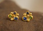24k gold jewelry//blue sapphire studs//24k gold Studs//24k gold earrings//green tzavorite earrings//sapphire gold earrings//solid gold studs