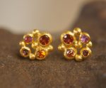 24k gold jewelry//blue sapphire studs//24k gold Studs//24k gold earrings//green tzavorite earrings//sapphire gold earrings//solid gold studs