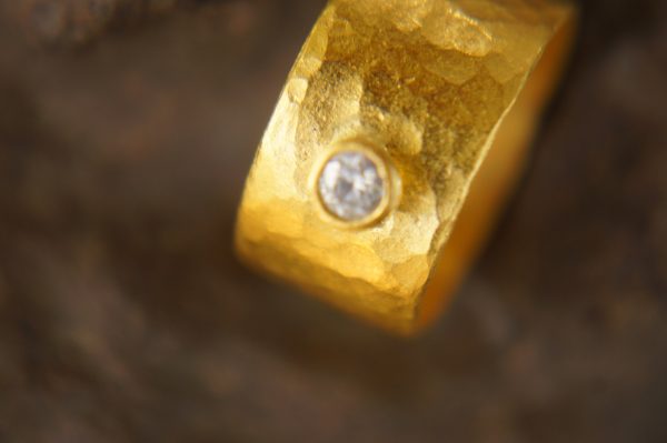 22k gold diamond ring//gold diamond ring//hammered diamond engagement ring//22k gold engagement//artisan diamond ring//boho engagement ring