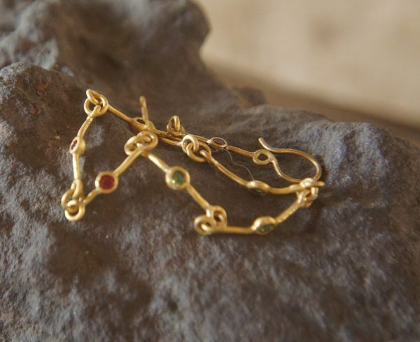 22k gold handmade bracelet//22k gem bracelet//22k tennis bracelet//gem charm  one of a kind bracelet//sapphire gold bracelet//chain bracelet