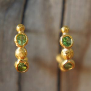 24k gold hoops, hand made artisan gold hoops. green garnet small hoops ,gold with green tzavorite earrings, nugget pebble 24k gold hoops