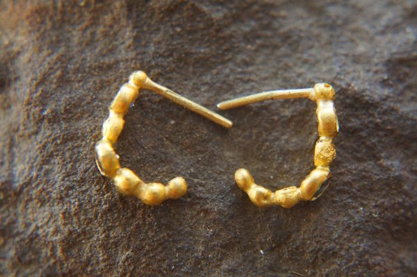 blue sapphire gold hoops, 24k solid gold earrings, hand made artisan gold hoops, small hoops gold with sapphire earrings, organic gold hoops