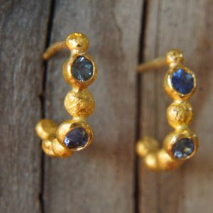 blue sapphire gold hoops, 24k solid gold earrings, hand made artisan gold hoops, small hoops gold with sapphire earrings, organic gold hoops