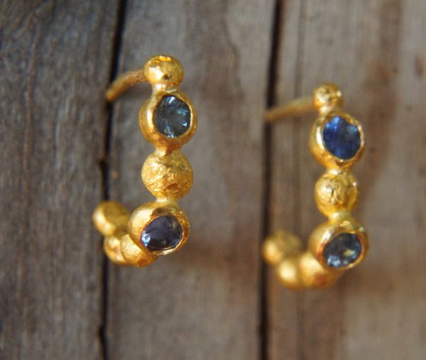 blue sapphire gold hoops, 24k solid gold earrings, hand made artisan gold hoops, small hoops gold with sapphire earrings, organic gold hoops