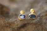 24k solid gold//blue sapphire studs//blue sapphire Earrings//gold stud earrings//2k gold earrings//sapphire earrings //24k gold earring