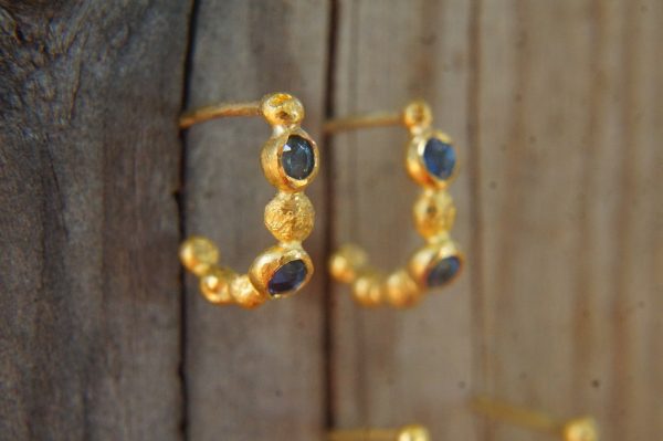 blue sapphire gold hoops, 24k solid gold earrings, hand made artisan gold hoops, small hoops gold with sapphire earrings, organic gold hoops