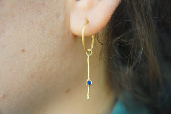 sapphire gold hoops, 22k solid gold, hand made artisan gold hoops. gold sapphire hoops, gold organic earrings, blue sapphire gold hoops