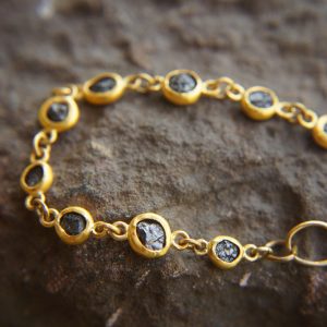 black diamonds bracelet//24k gold bracelet//24k gold bracelet//diamonds charm bracelet//diamond gold bracelet//rough black diamonds charm
