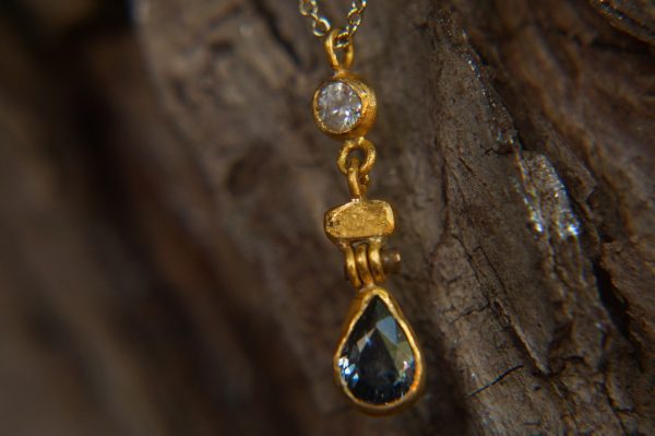 24k gold diamond pendant//drop gold necklace//24k gold diamond pendant//sapphire gold drop//artisan gold diamond pendant//24k gold necklace