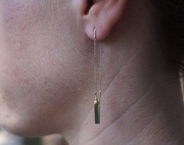 long threaders//24k gold green tourmaline crystal threaders earrings//gold green gem threaders earrings//unique artisan threader earrings