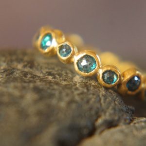 blue diamonds ring//24k gold diamonds ring//24k diamond engagement//24k gold engagement//artisan blue diamonds ring//boho engagement ring