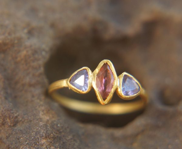 blue sapphire ring, gold sapphire ring, 24k gold ring, unique engagement ring, rough diamond ring, gold ring, gold sapphire with 2 diamonds