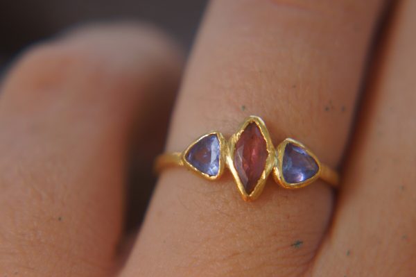 blue sapphire ring, gold sapphire ring, 24k gold ring, unique engagement ring, rough diamond ring, gold ring, gold sapphire with 2 diamonds