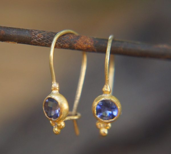 24k gold Iolite earring//blue gold Earrings//Gold Dangle Iolite Earrings//dangle gold earrings//24k gold earrings//artisan organic