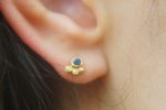 24k sapphire studs//24k gold earrings//24k gold blue sapphire//gold stud earrings//24k gold earrings//artisan 24k studs//boho artisan studs