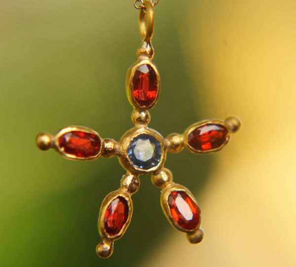 24k gold pendant/red sapphire sapphire//gold artisan pendant//blue sapphire flower pendant//multi stone pendant//artisan gold floral pendant