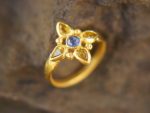 sapphire gold ring//artisan multi stone//yellow sapphire ring//blue sapphire gold ring//gold multi stone ring//24k gold ring