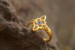 sapphire gold ring//artisan multi stone//yellow sapphire ring//blue sapphire gold ring//gold multi stone ring//24k gold ring