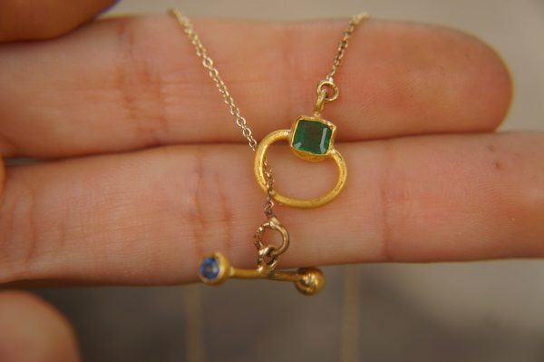 24k gold emerald charm and blue sapphire Pendant//Gold emerald Pendant//emerald and blue sapphire chain//emerald pendant//24k gold pendant